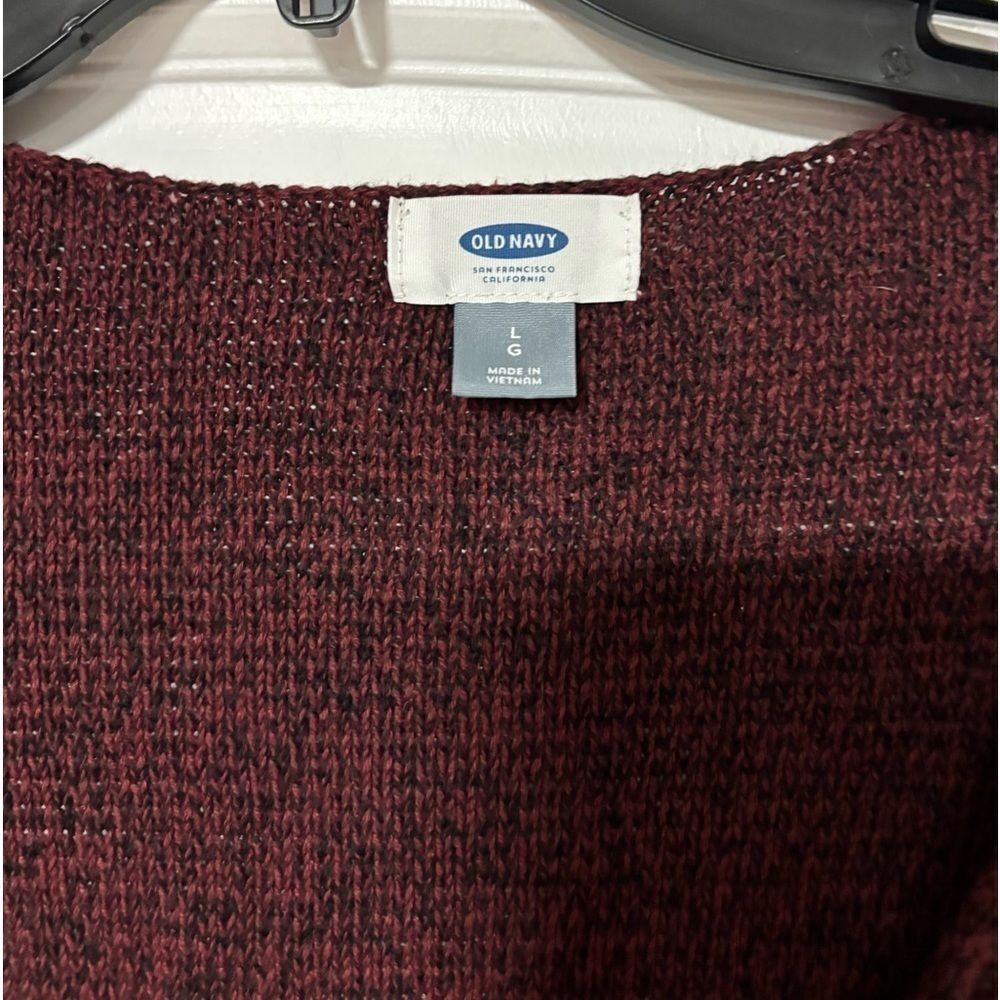 Women’s Old Navy Sweater - Picture 2 of 2